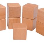 Изготовления и продажа кубиков из дерева